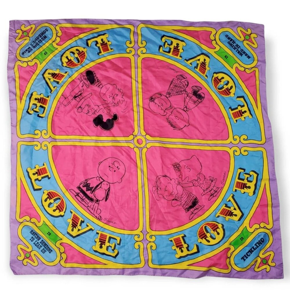 Vintage Scarf LOVE IS CHARLIE BROWN VALENTINES Peanuts Gang Snoopy